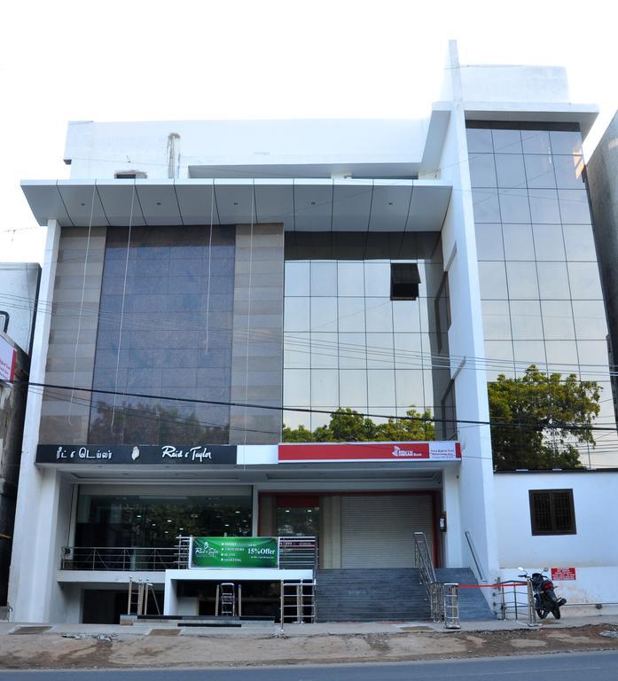Hotel The Home Tiruppur Luaran gambar