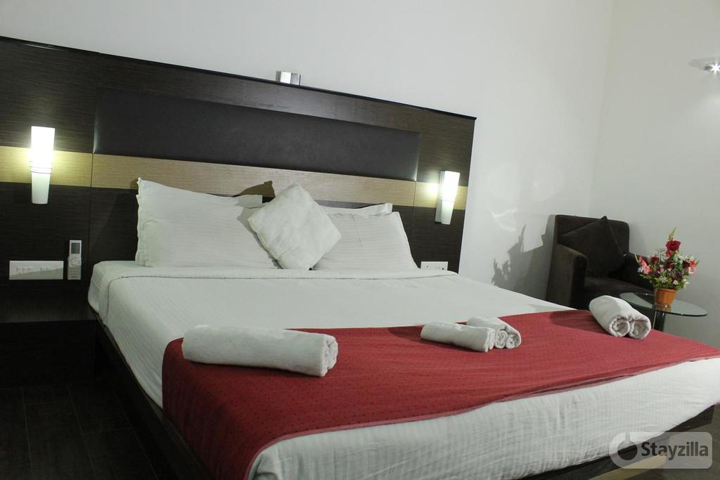 Hotel The Home Tiruppur Luaran gambar