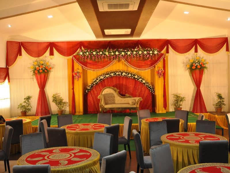 Hotel The Home Tiruppur Luaran gambar